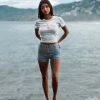 PIPELINE Waveflower “Tropically Grown” Women’s Graphic Crop Top - Thumbnail Image 2
